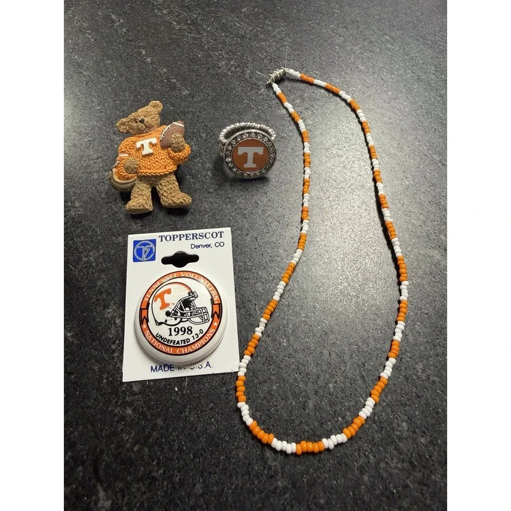 University of Tennessee Vols Fan Jewelry‎ Lot Ring Necklace Bear Brooch Pin 1998